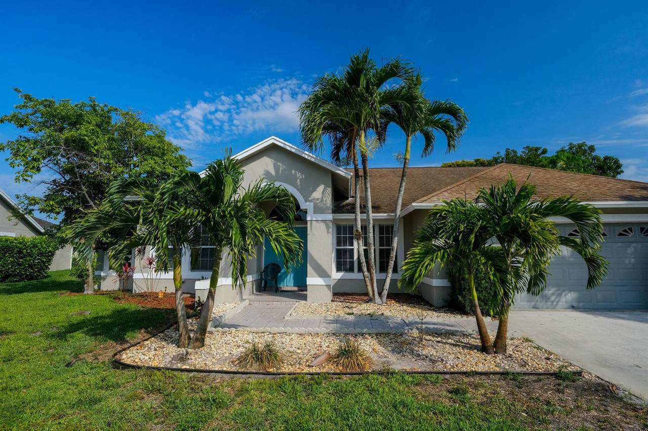 12795 Kingsway Road - Photo 1