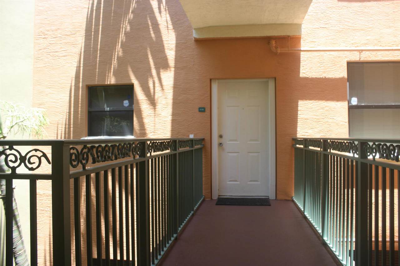 1610 Presidential Way - Photo 1
