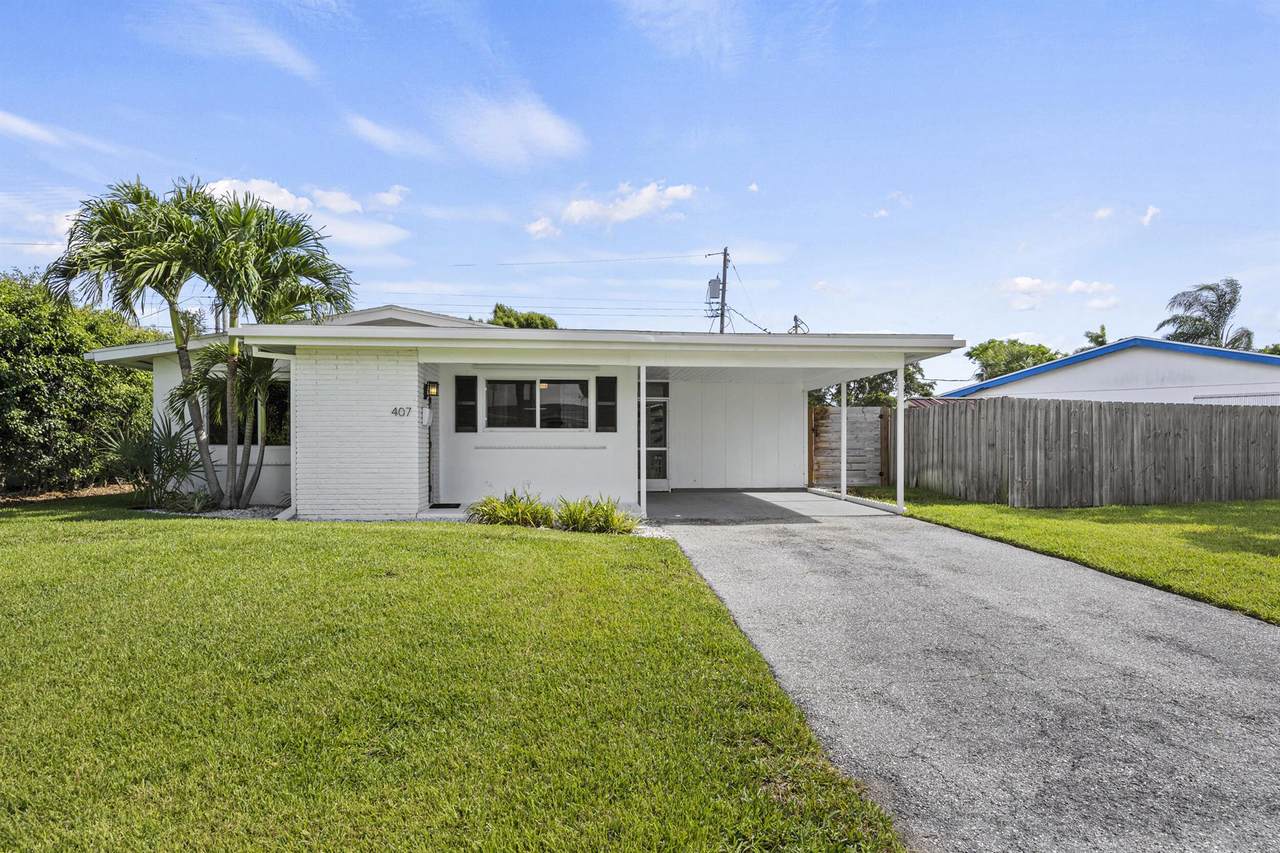 407 Riverside Drive - Photo 1