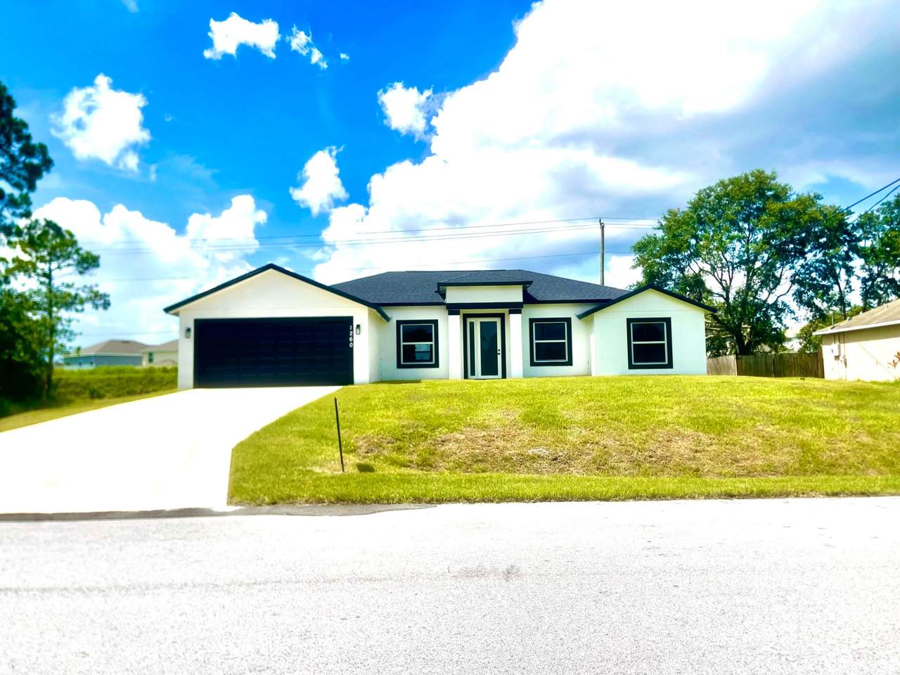 1260 Larkspur Street - Photo 1