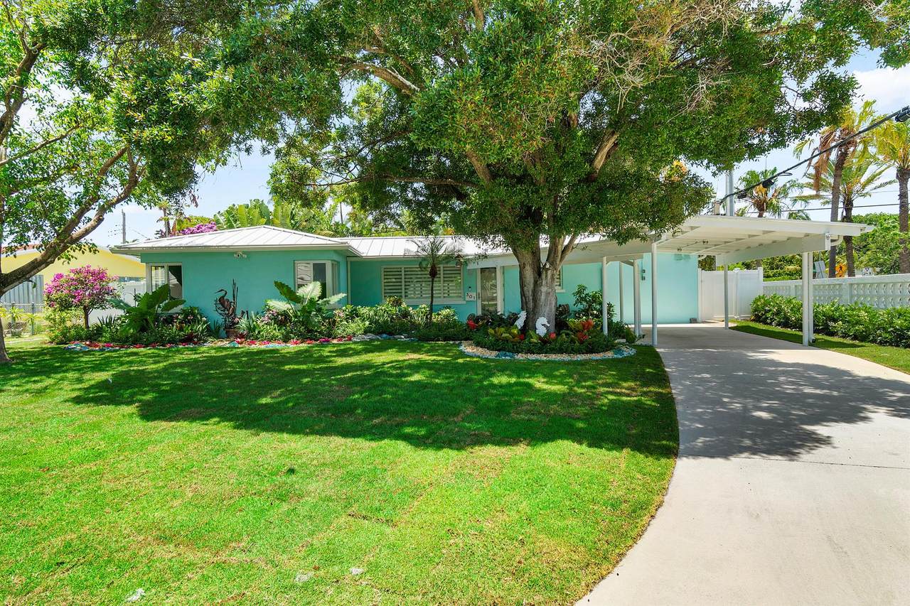 301 Linda Lane - Photo 1