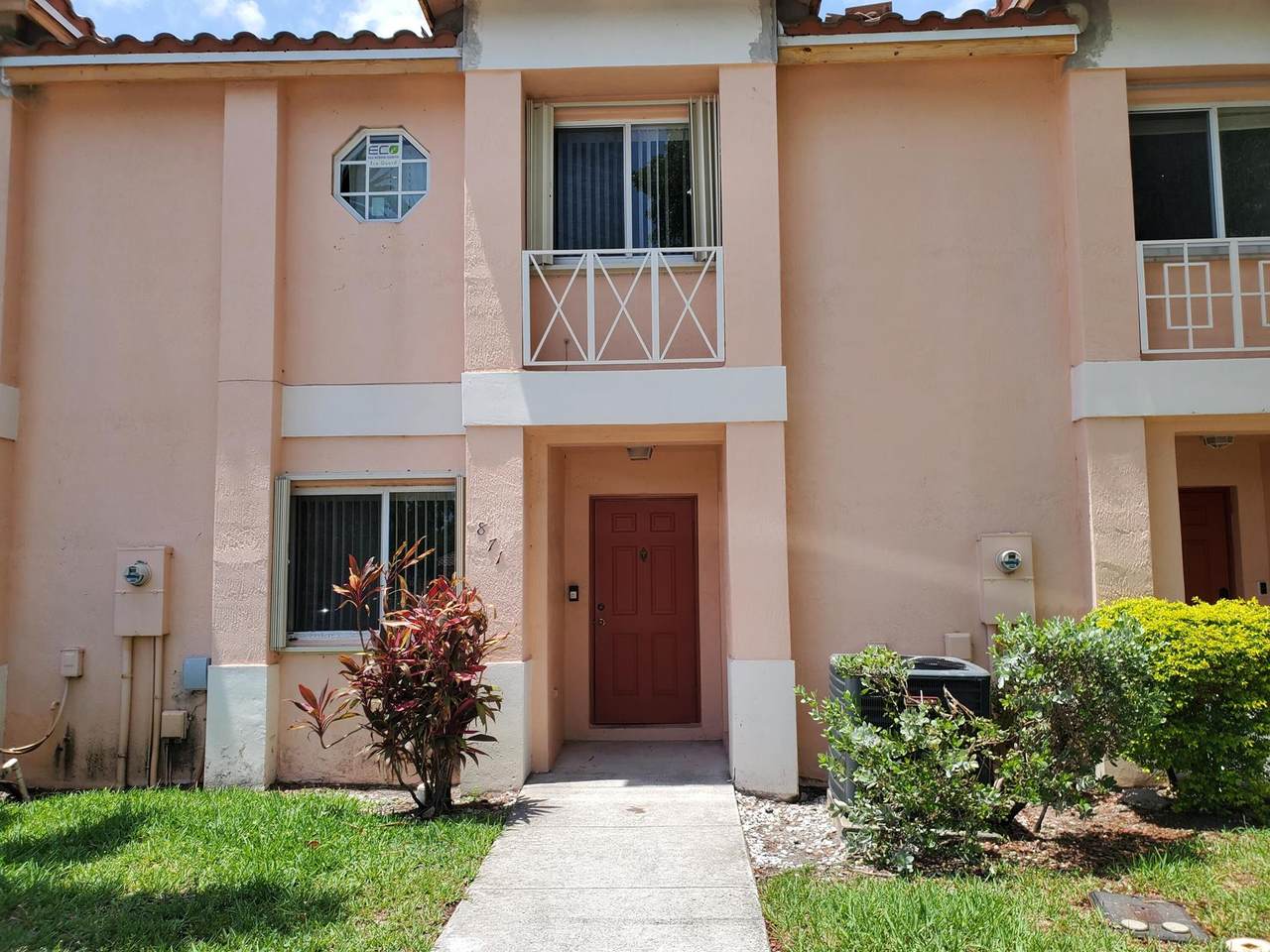 871 208th Circle - Photo 1