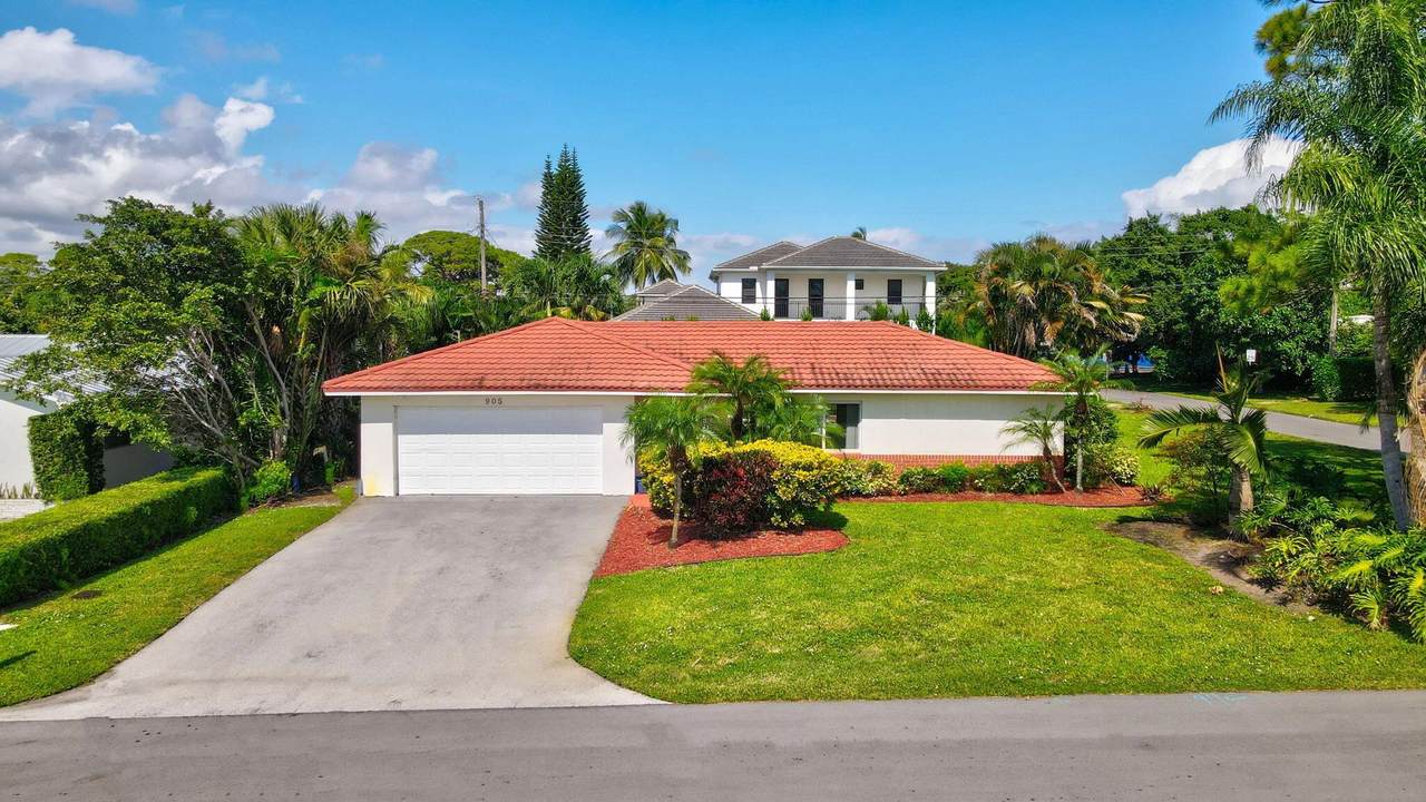 905 Sunset Road - Photo 1