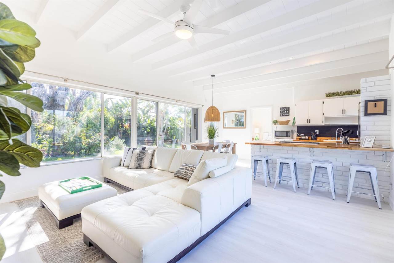 3117 Fernwood Drive - Photo 1