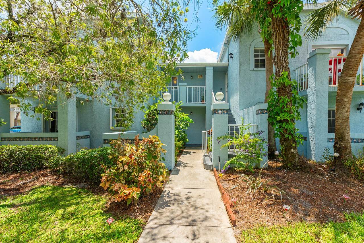 1629 Green Acres Circle - Photo 1