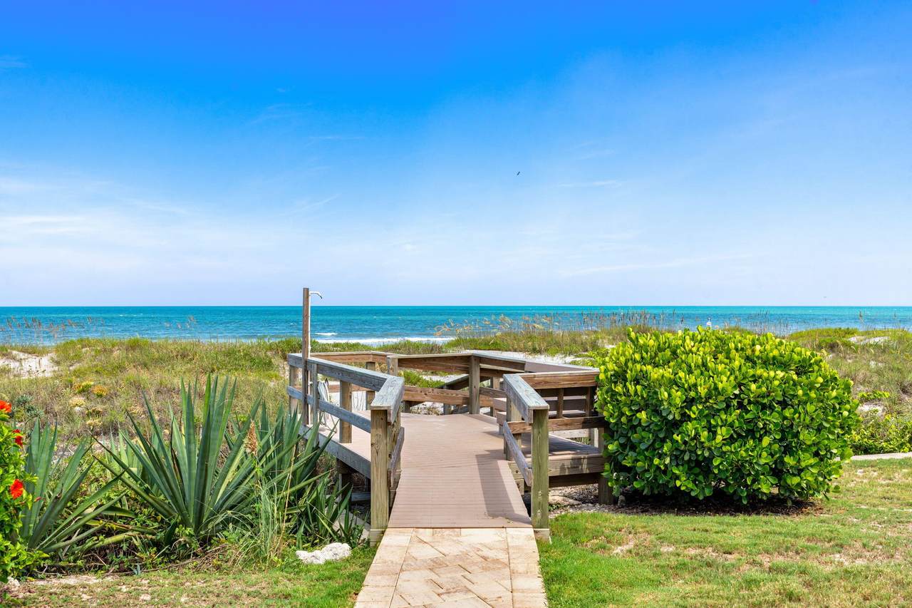 https://bt-photos.global.ssl.fastly.net/beaches/1280_boomver_3_R11112564-2.jpg