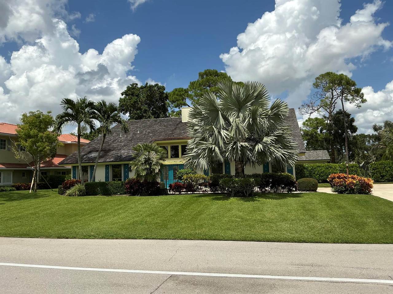 4559 Lake Drive - Photo 1