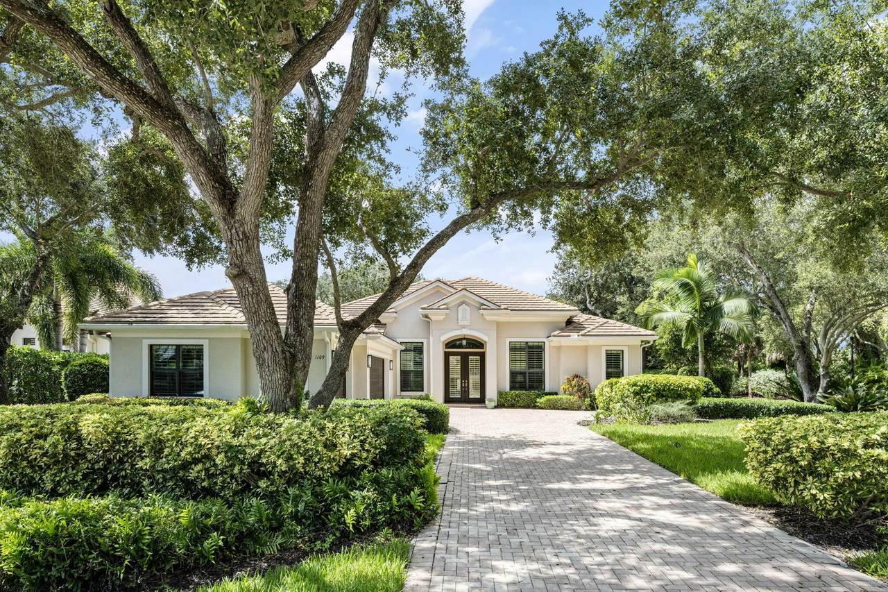 1109 Baywood Drive - Photo 1