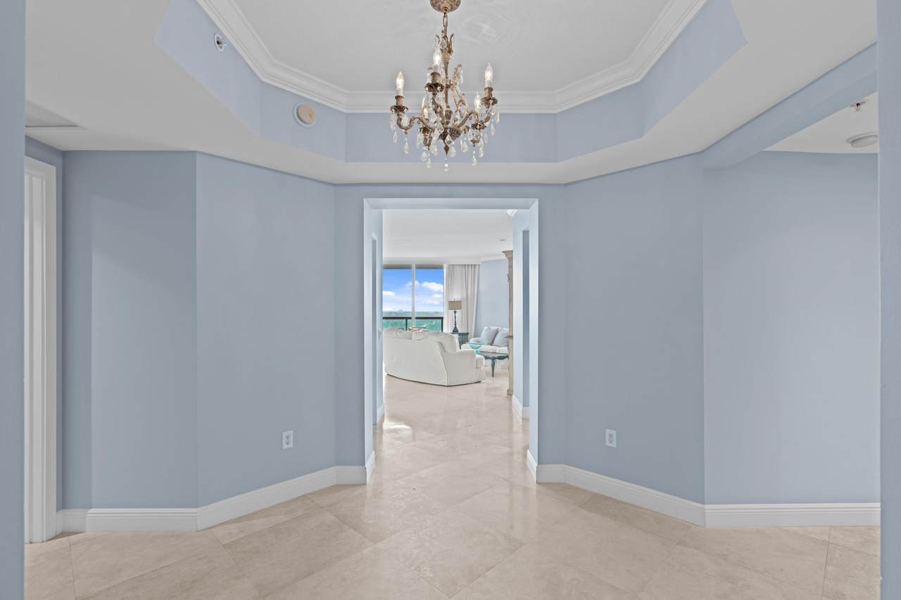 https://bt-photos.global.ssl.fastly.net/beaches/1280_boomver_3_R11127479-2.jpg