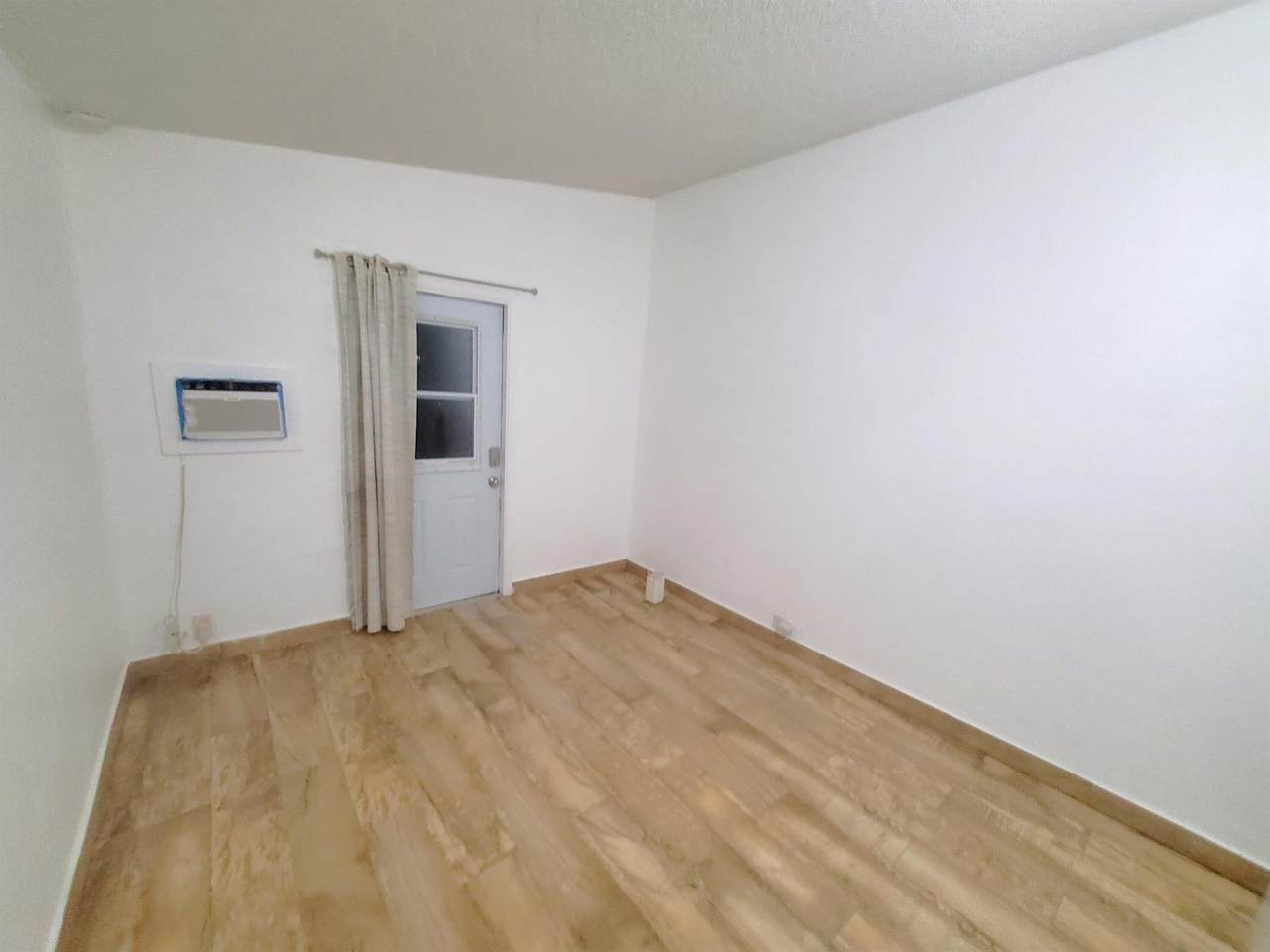 https://bt-photos.global.ssl.fastly.net/beaches/1280_boomver_3_R11128789-2.jpg
