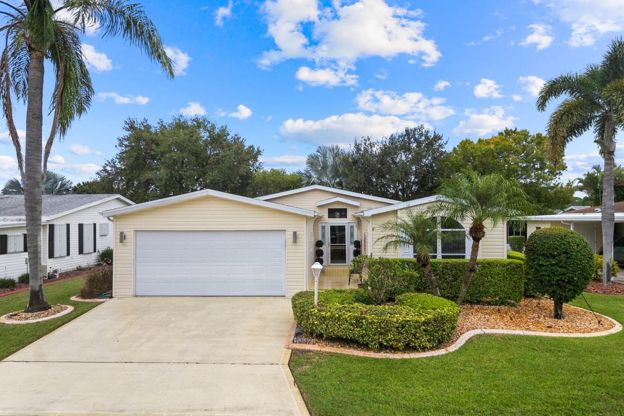 2945 Eagles Nest Way - Photo 1