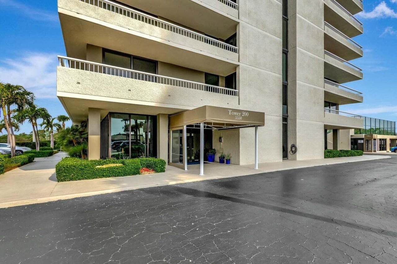 5550 Ocean Drive - Photo 1