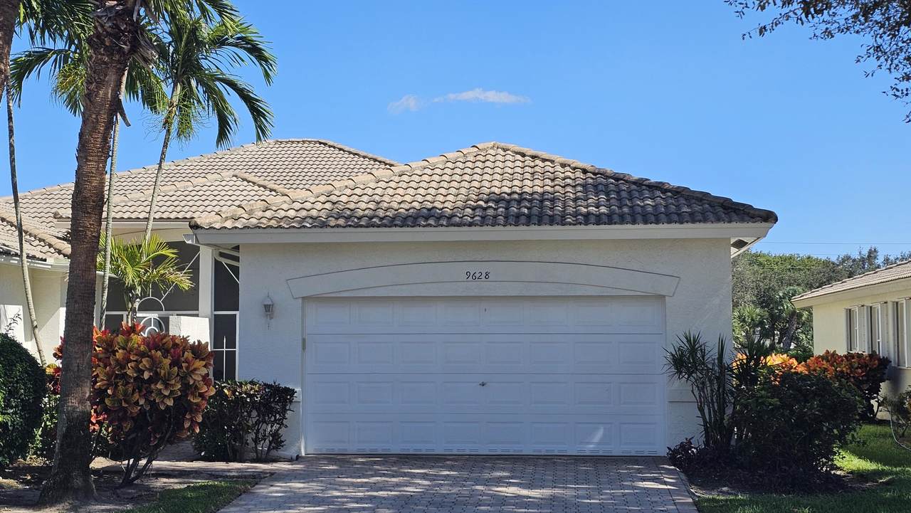 9628 Crescent View Drive - Photo 1