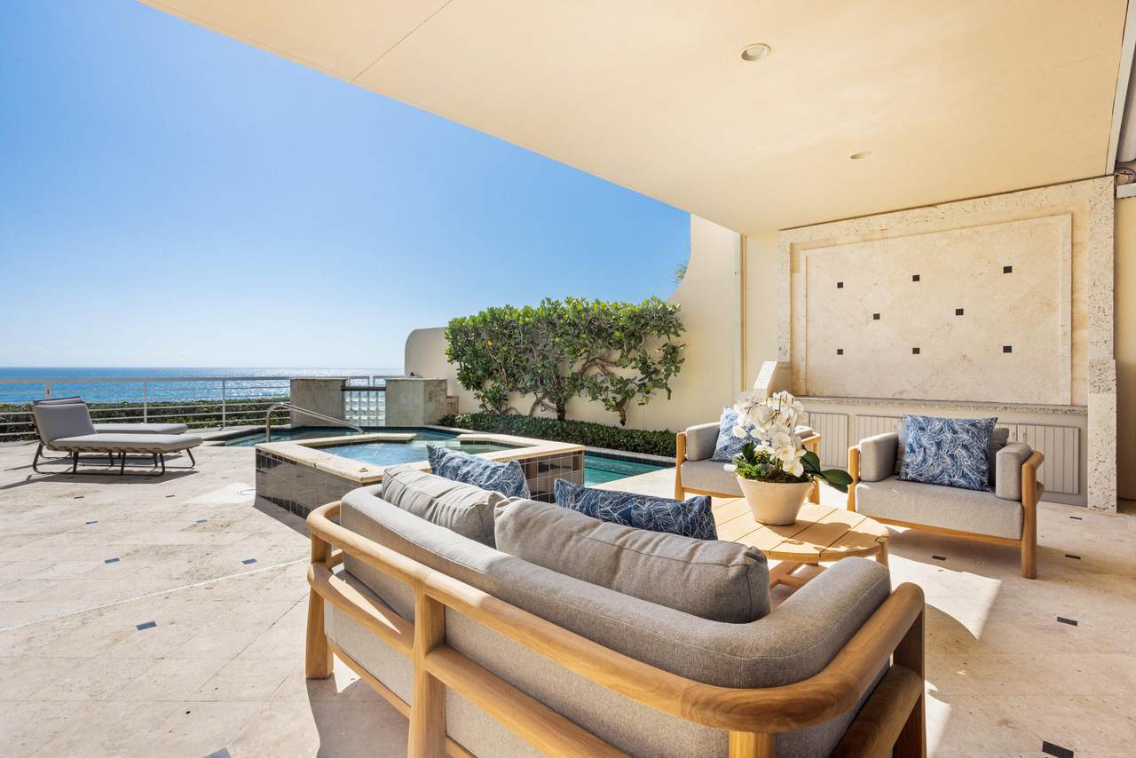 https://bt-photos.global.ssl.fastly.net/beaches/1280_boomver_3_R11141771-2.jpg
