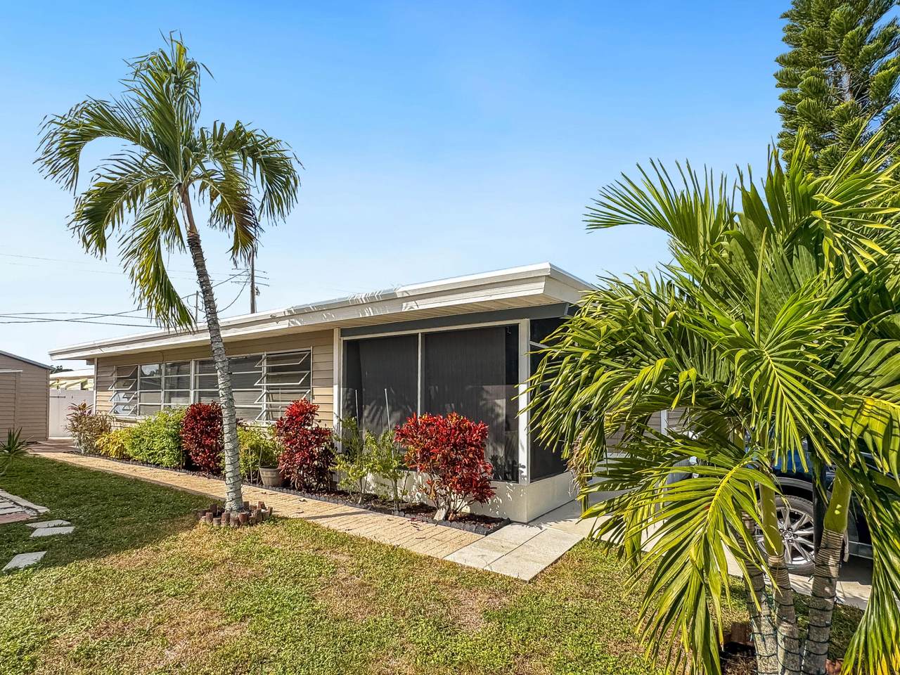 14553 Elmhurst Drive - Photo 1