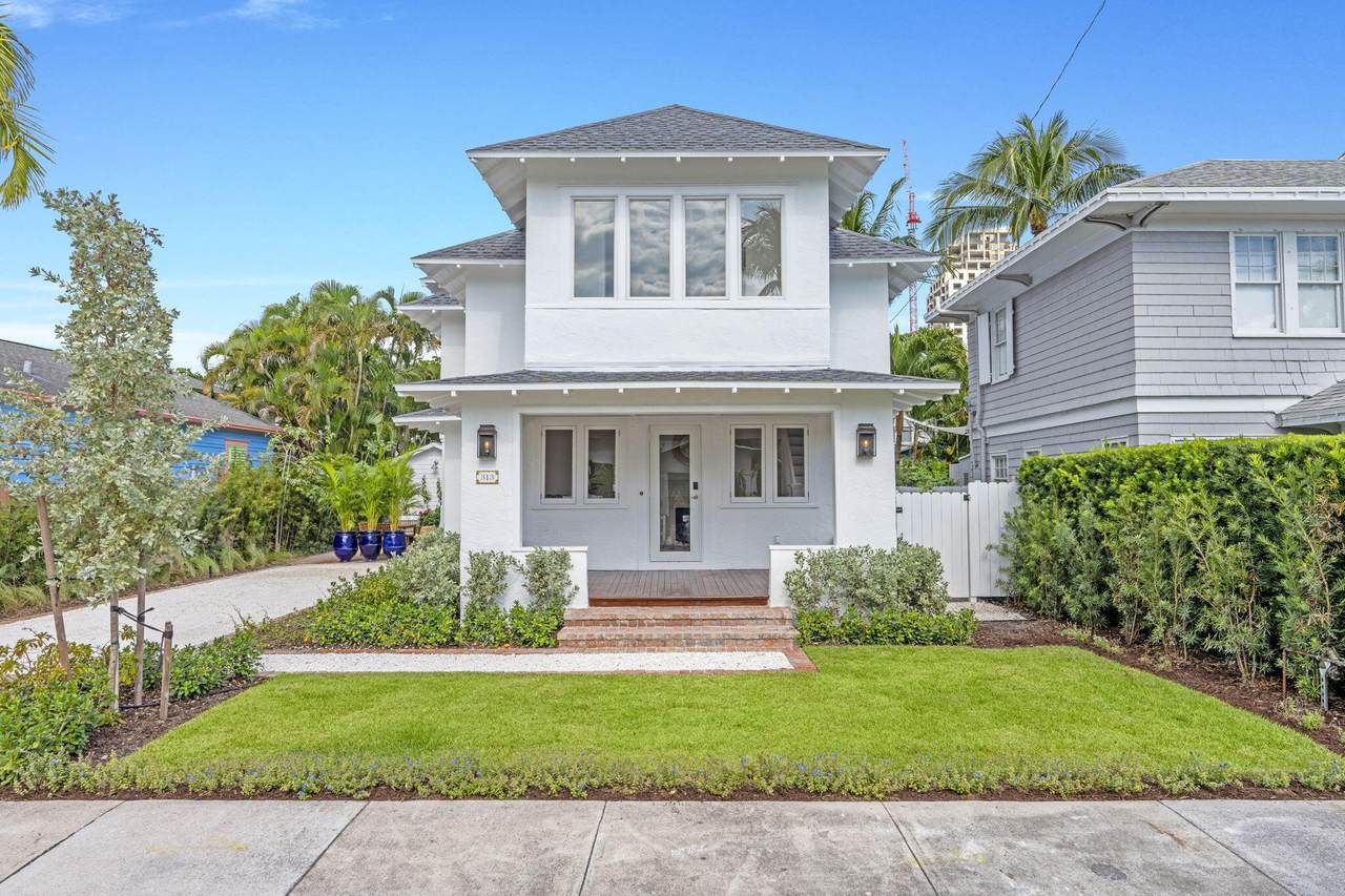 313 Vallette Way - Photo 1