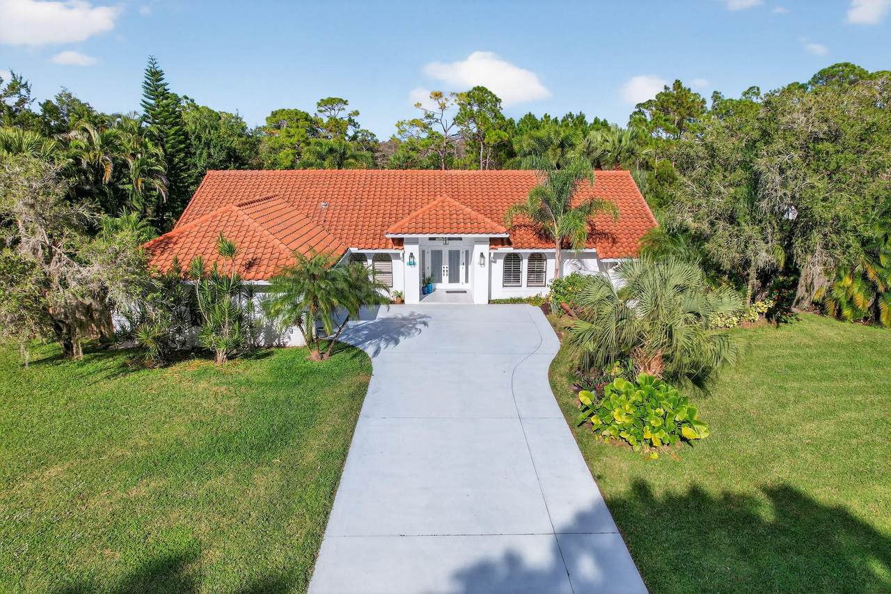 1488 Colony Way - Photo 1