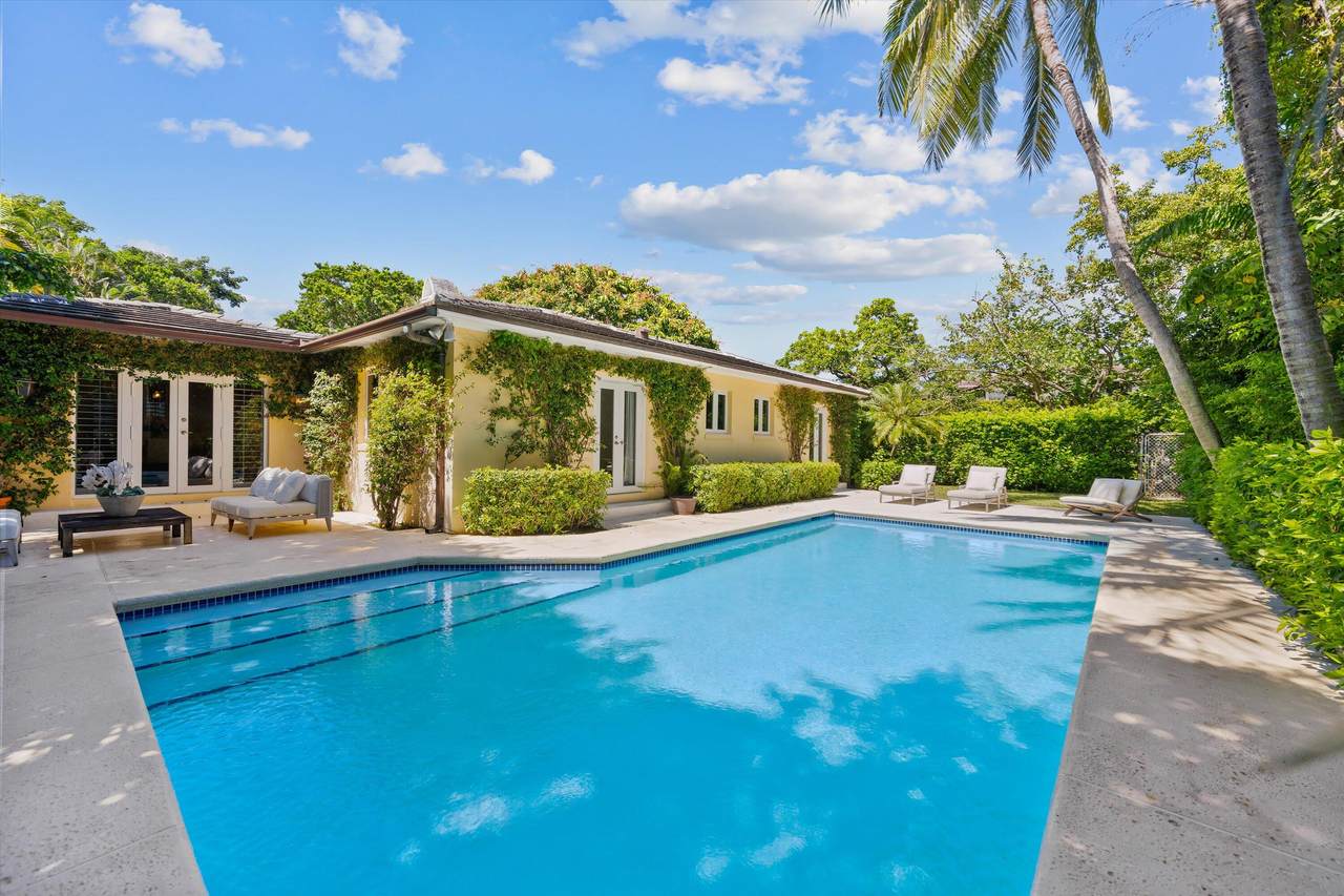 274 Monterey Road - Photo 1