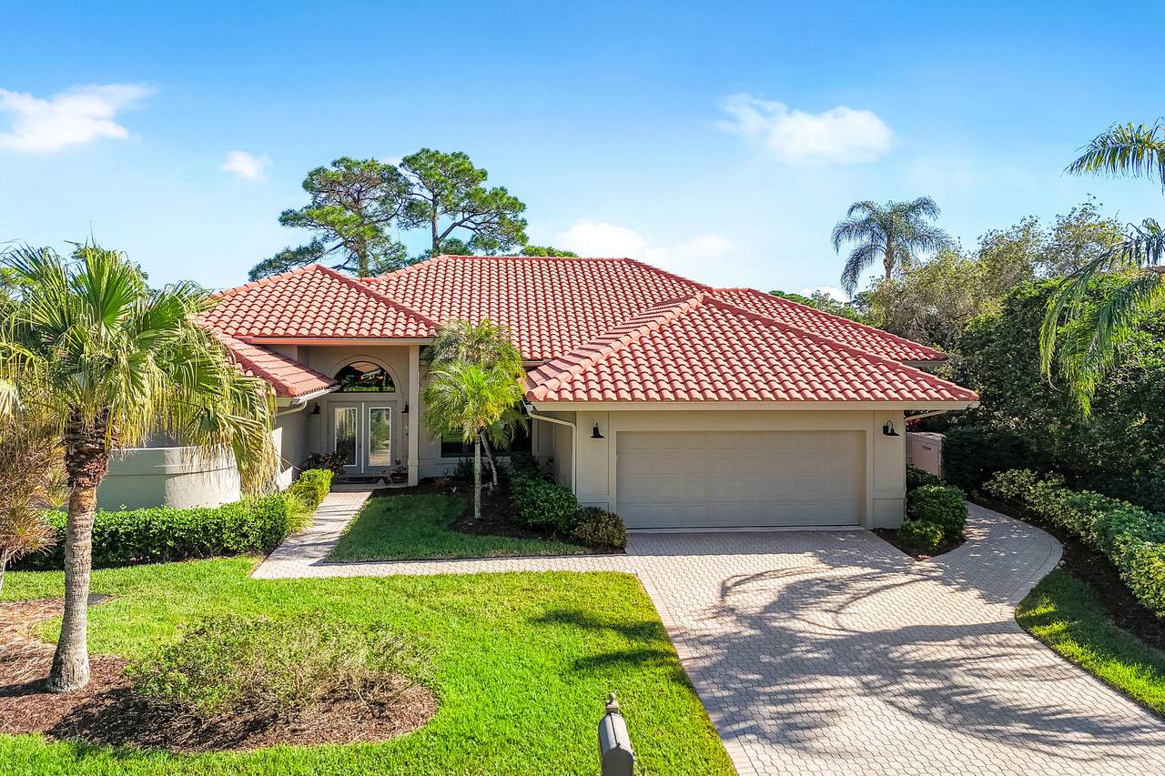 1737 Buttonbush Circle - Photo 1
