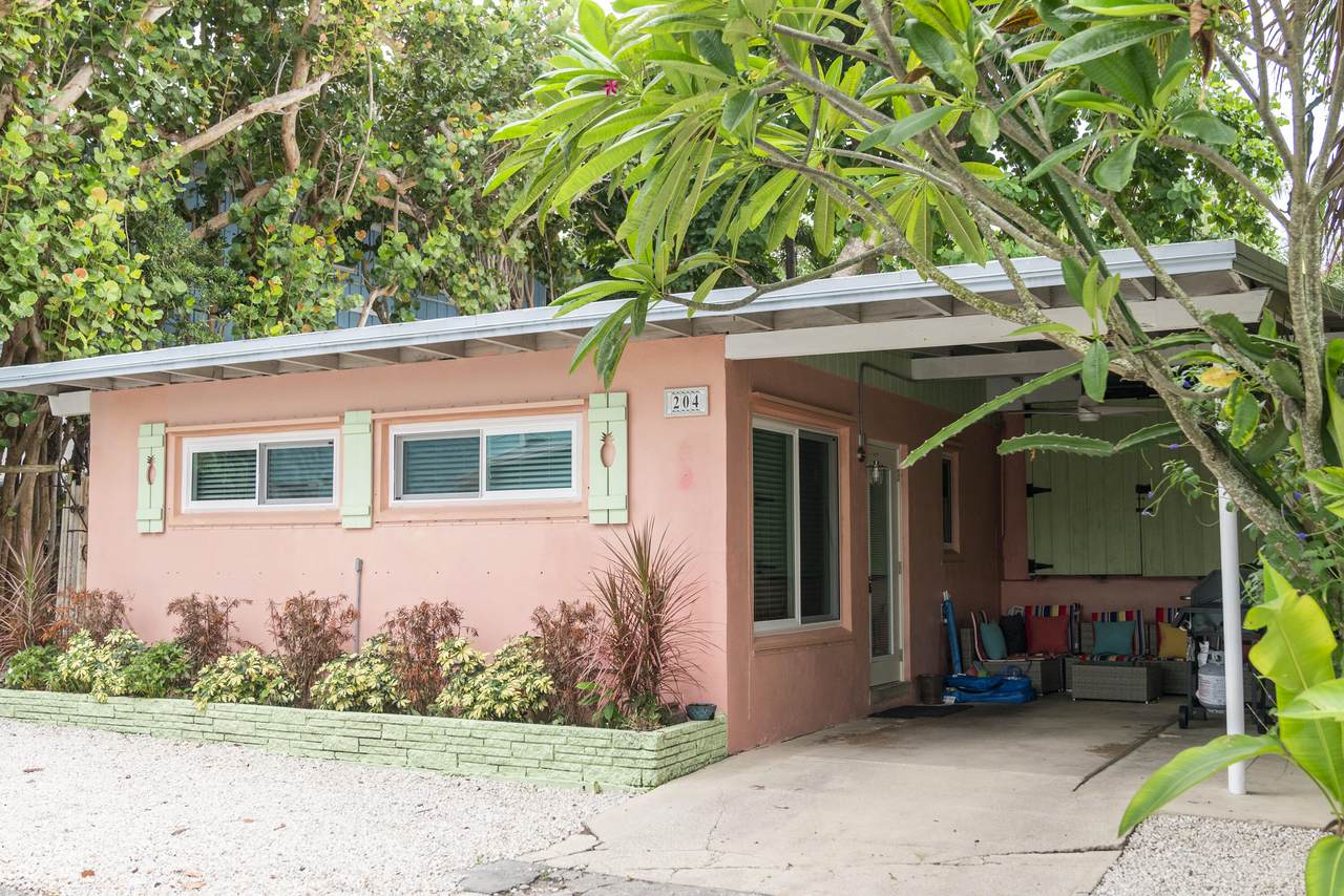 204 Coral Road - Photo 1