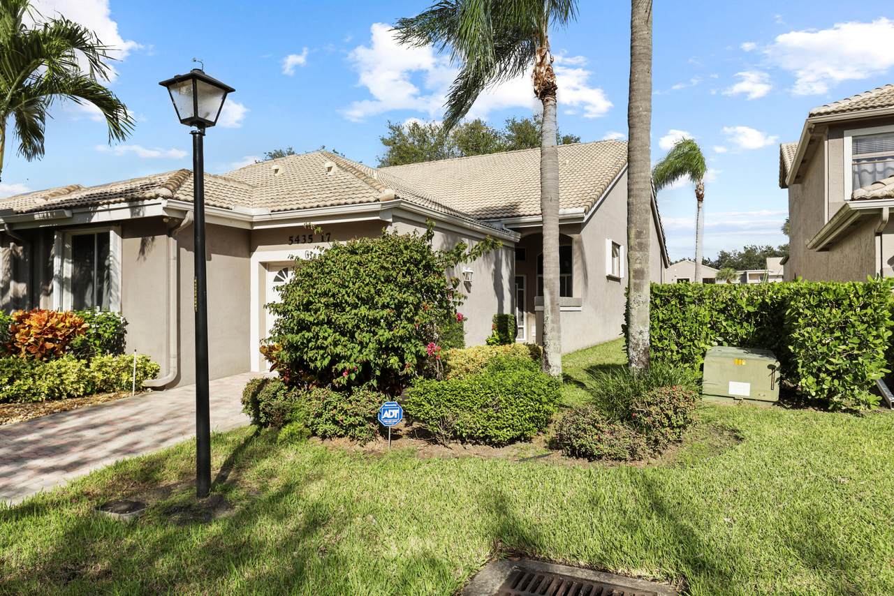 5435 Monterey Circle - Photo 1