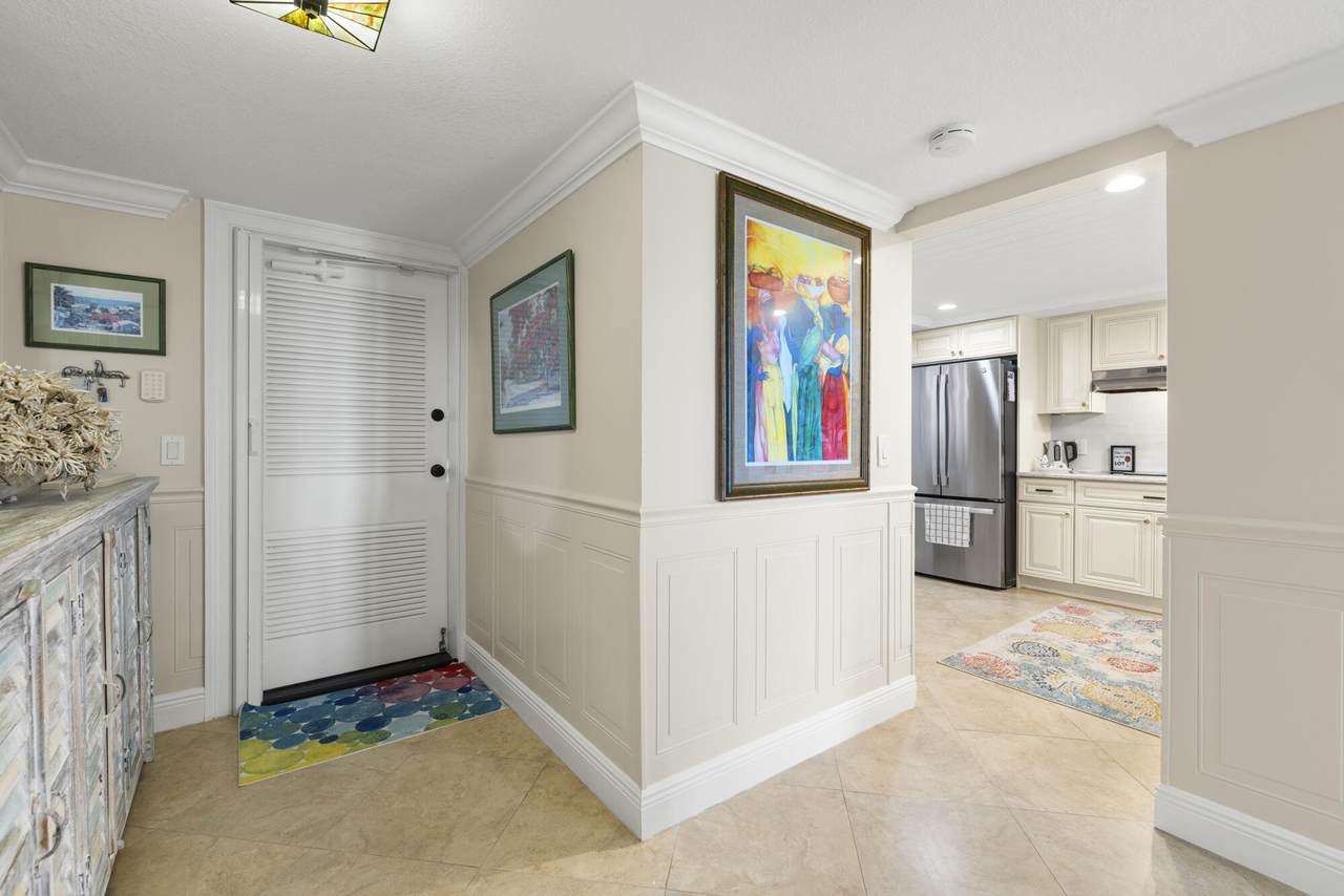 1701 Ocean Blvd - Photo 1