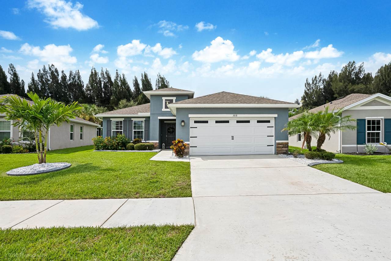 3838 Lancove Way - Photo 1