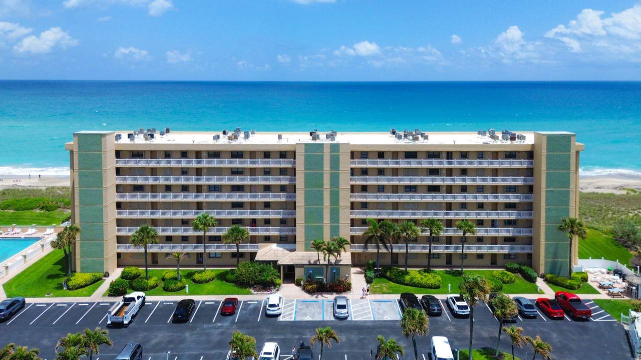 10200 Ocean Drive - Photo 1