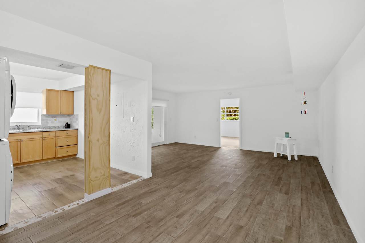 1221 Lakes End Drive - Photo 1