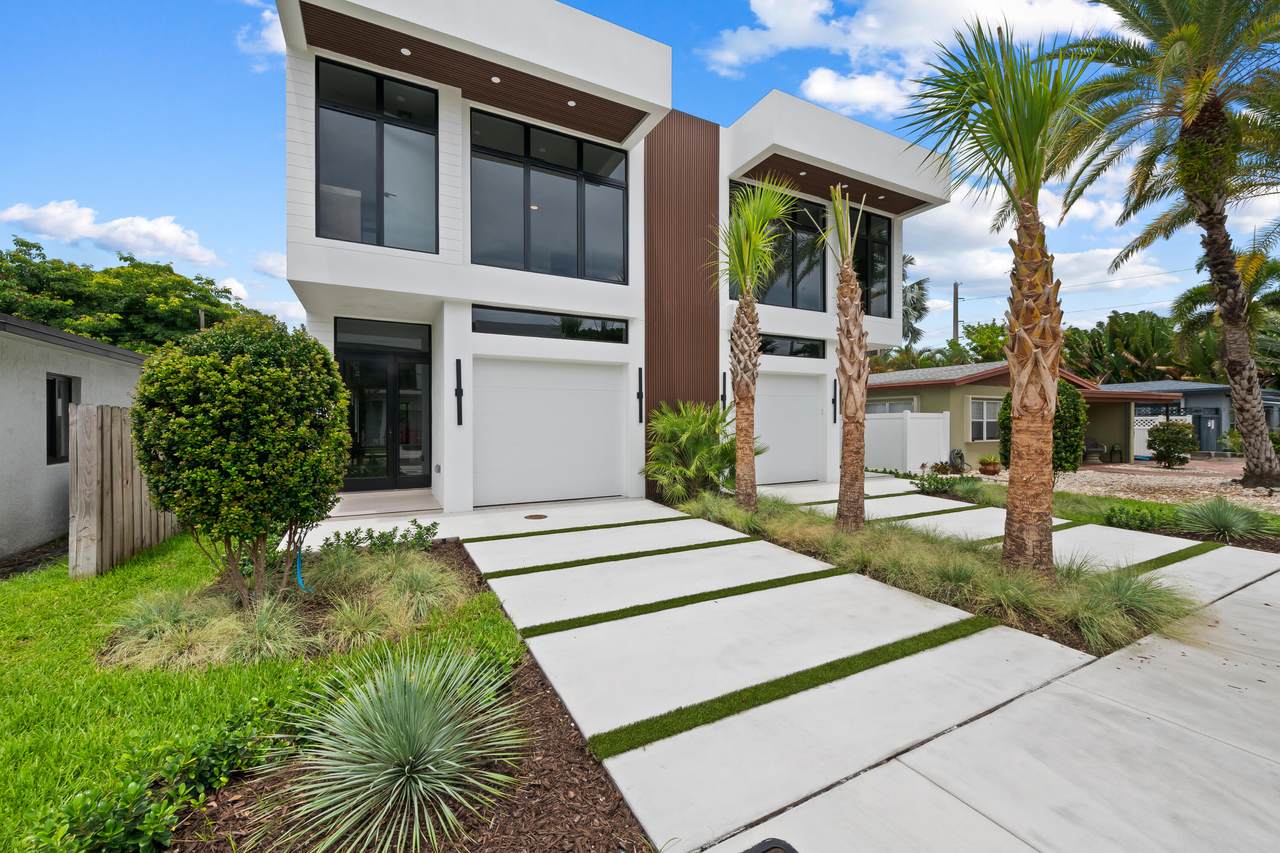 1131 12th Avenue - Photo 1