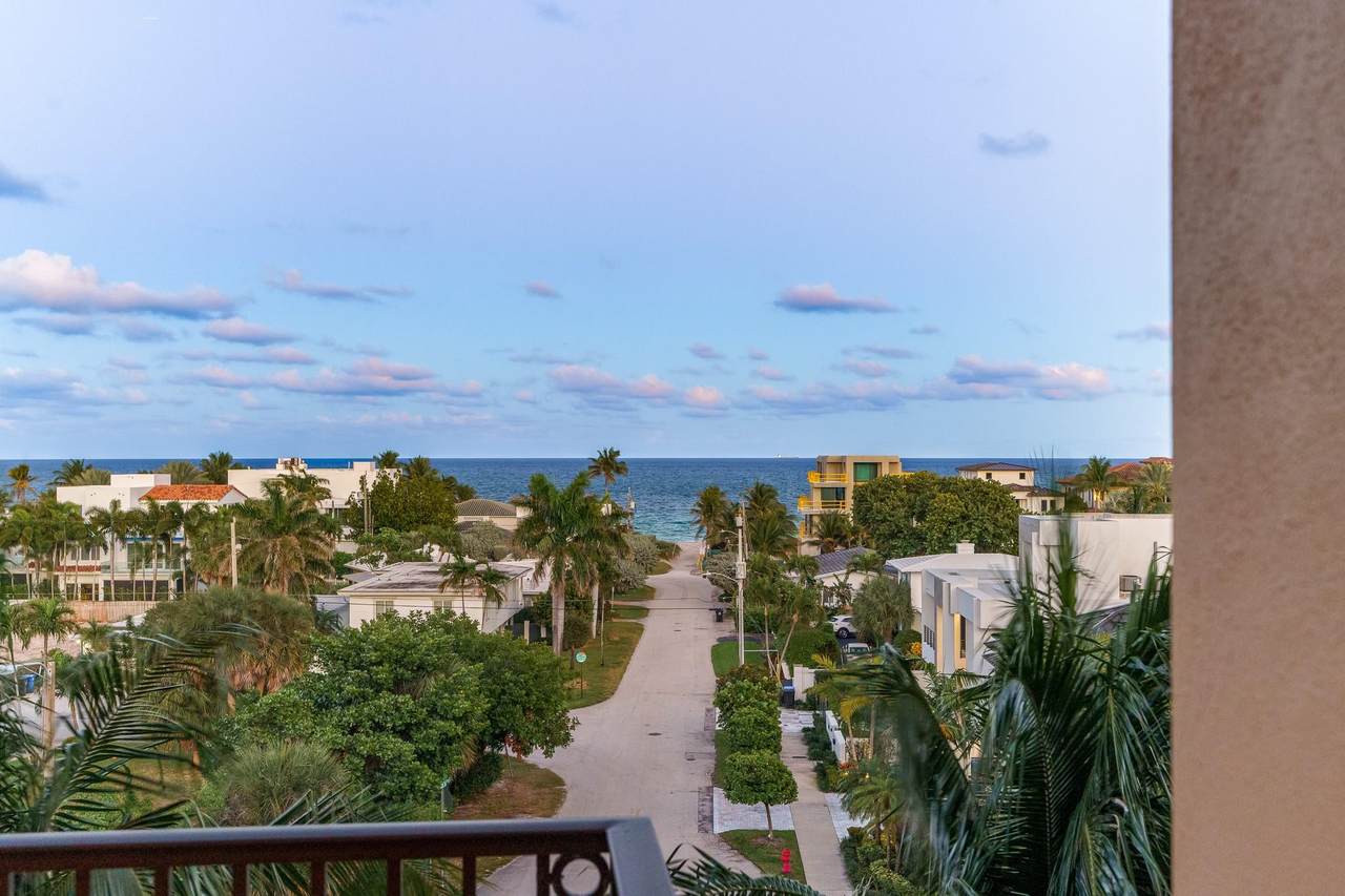 2501 Ocean Blvd - Photo 1