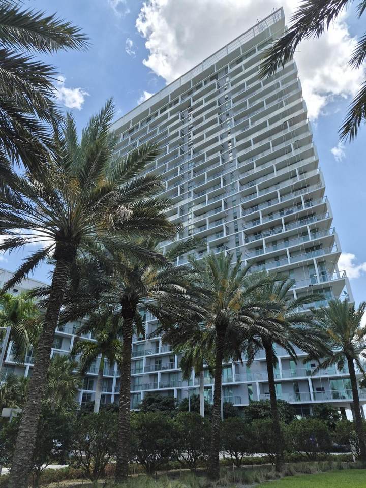 2000 Metropica Way - Photo 1