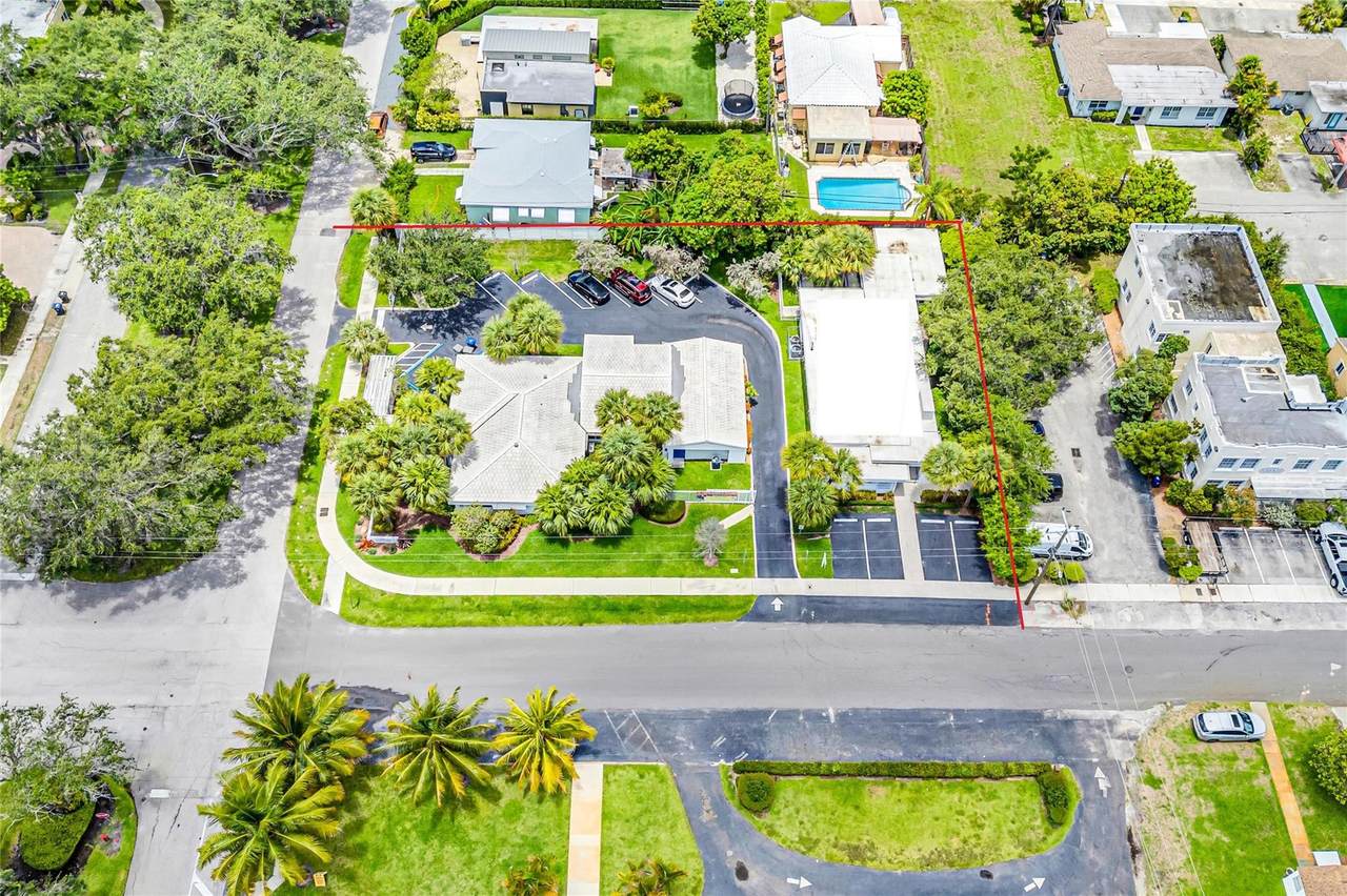 1225 2nd Avenue - Photo 1