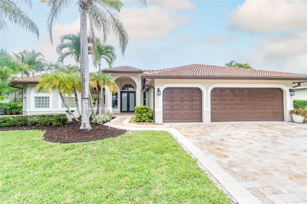 5164 Kensington Circle - Photo 1