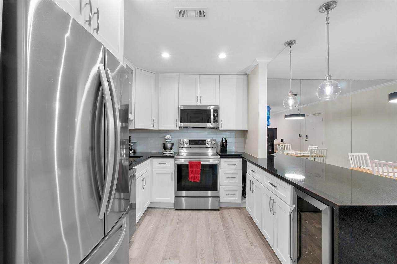 6205 Bay Club Drive - Photo 1
