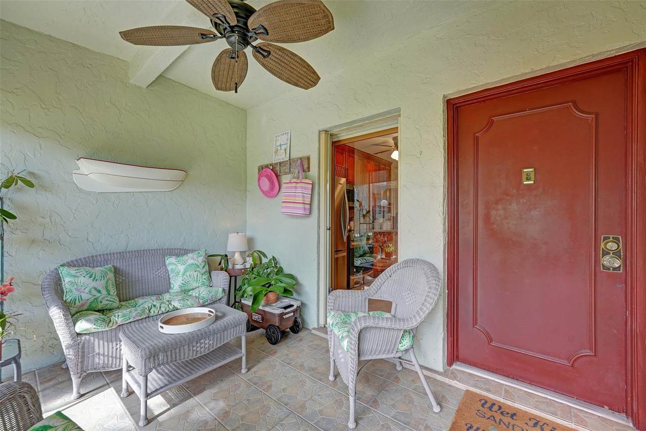860 6th Avenue - Photo 1