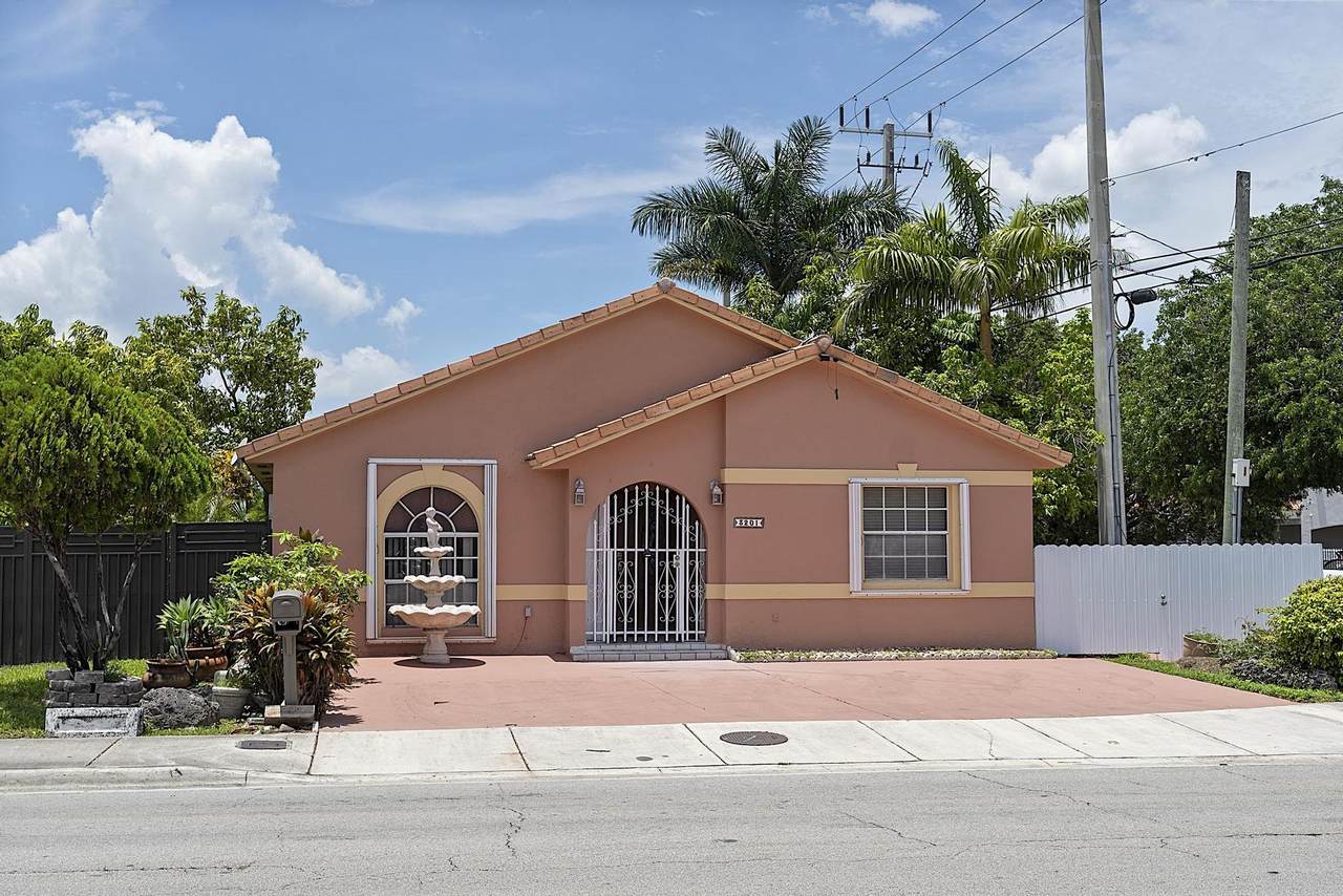 3201 76th Street - Photo 1