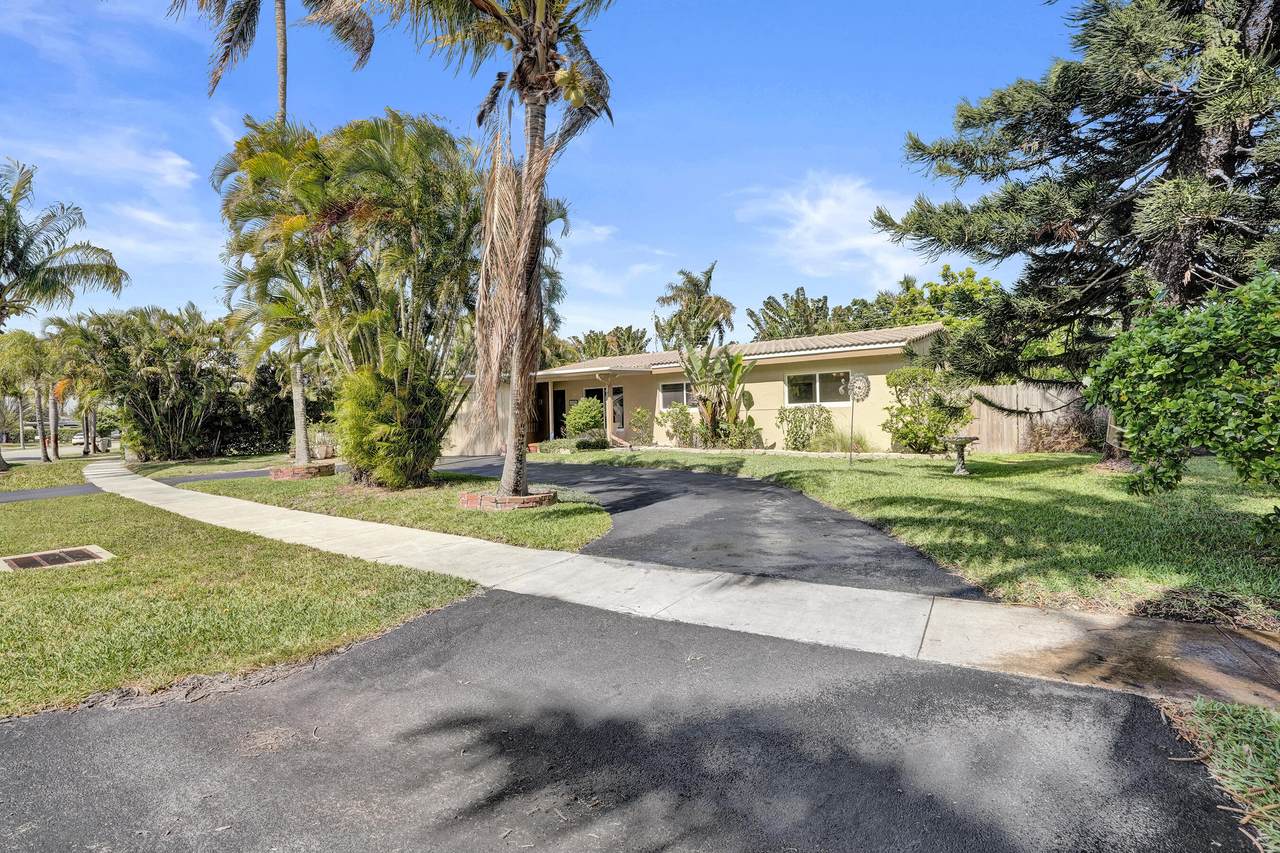 1240 4th Avenue - Photo 1