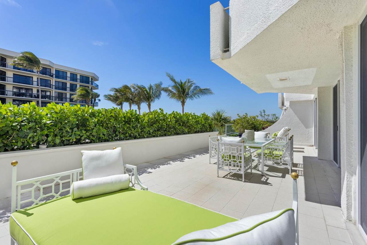 2773 Ocean Boulevard - Photo 1