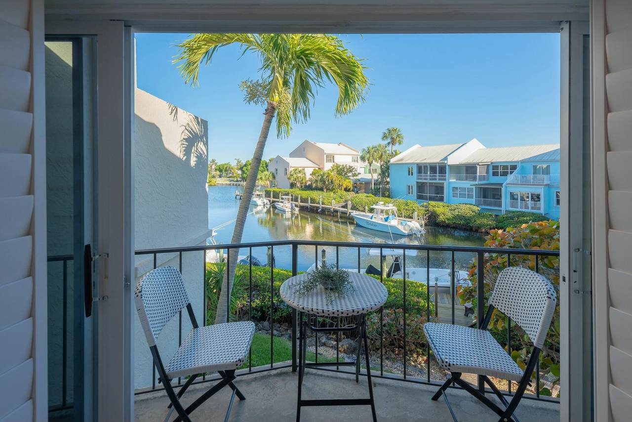 3901 St Lucie Boulevard - Photo 1