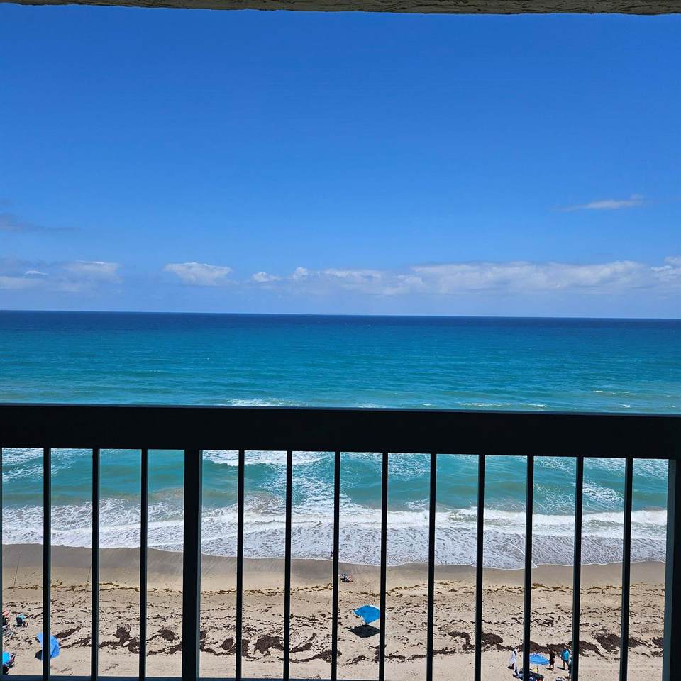 https://bt-photos.global.ssl.fastly.net/beaches/1280_boomver_4_R11088018-2.jpg