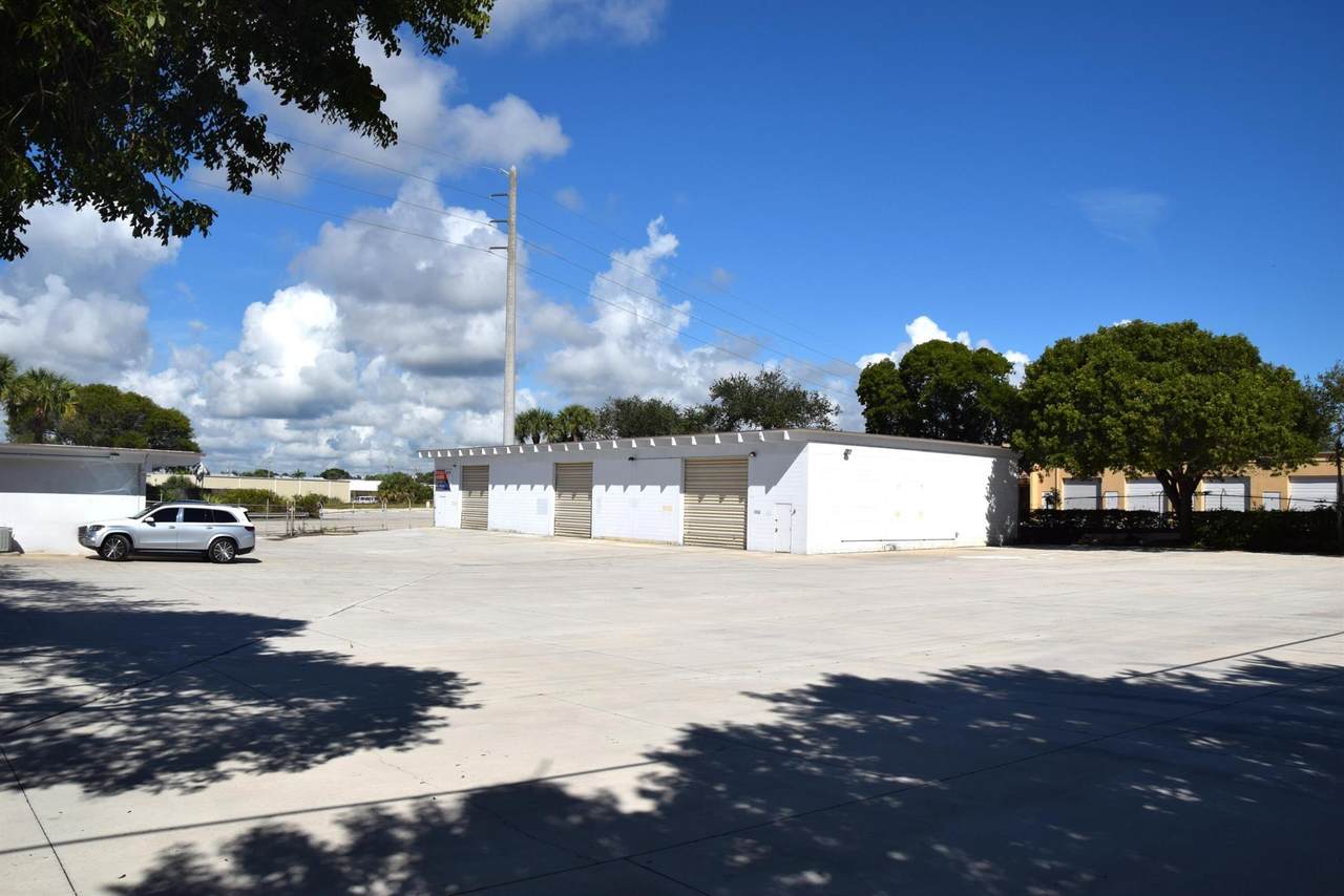 281 Old Dixie Highway - Photo 1