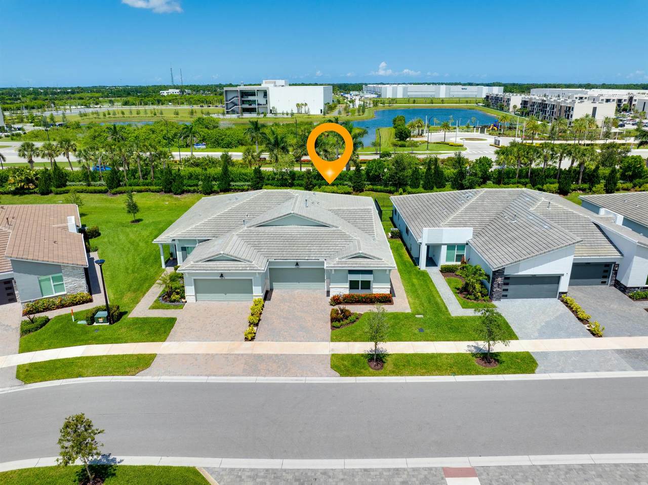 11687 Viridian Boulevard - Photo 1