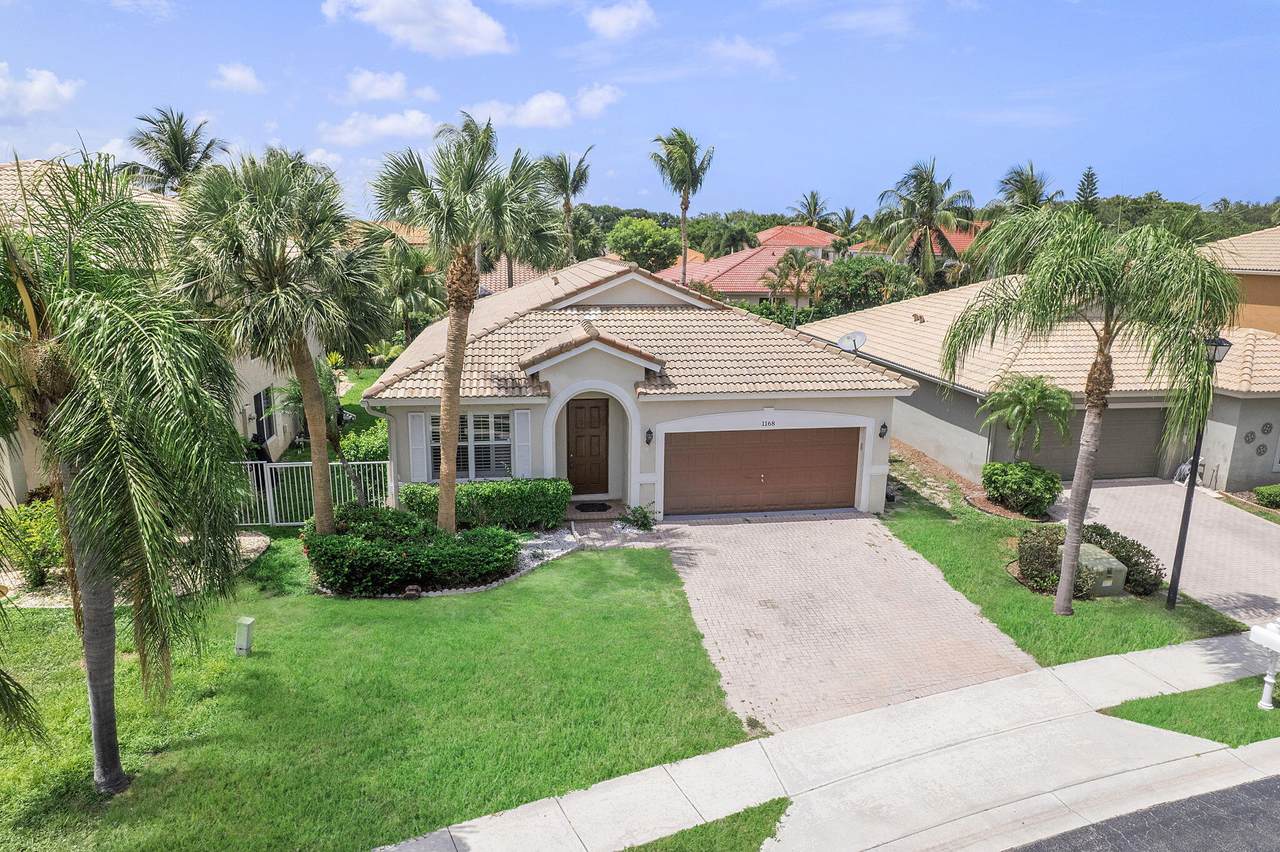 1168 Rialto Drive - Photo 1