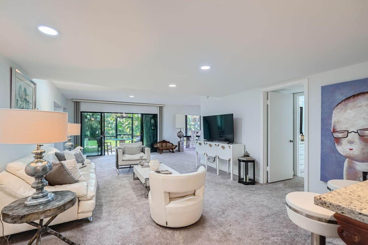 1705 Presidential Way - Photo 1