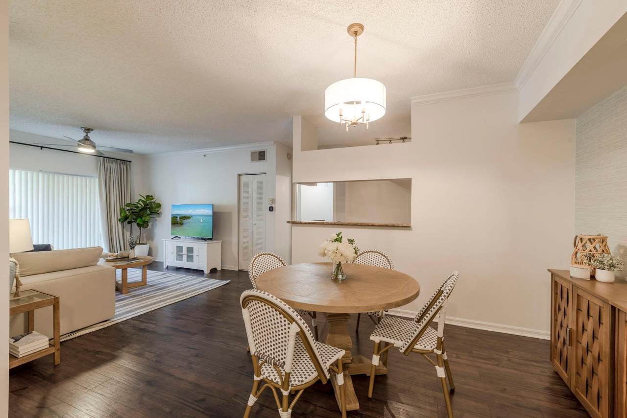 3117 Tuscany Way - Photo 1