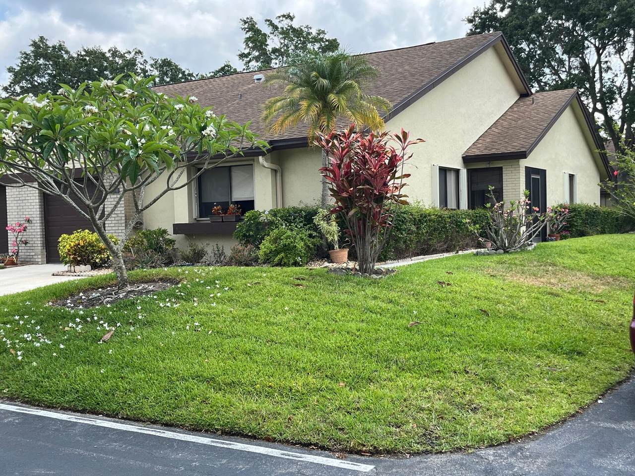 139 Meander Circle - Photo 1