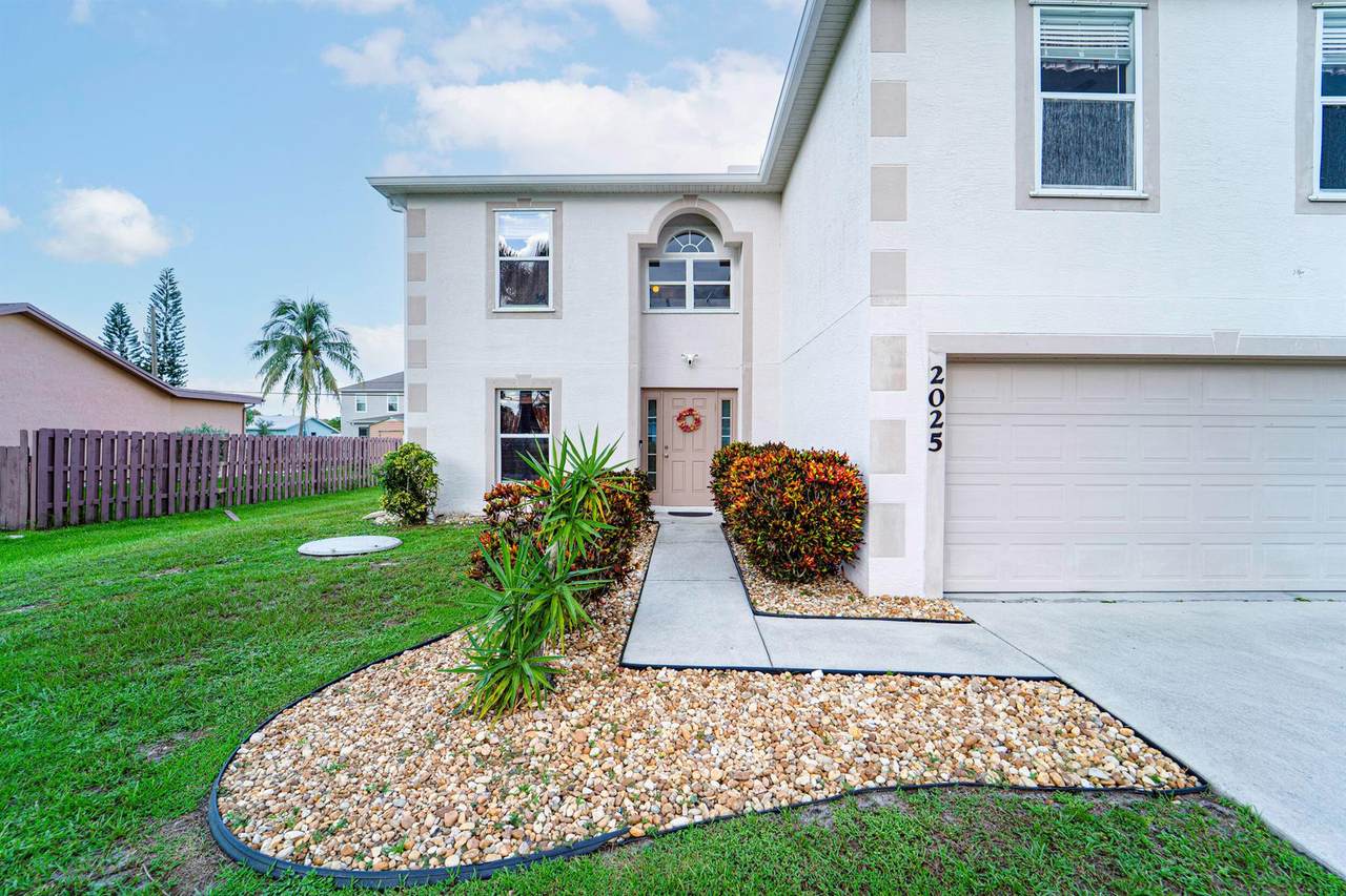 2025 Capeador Street - Photo 1