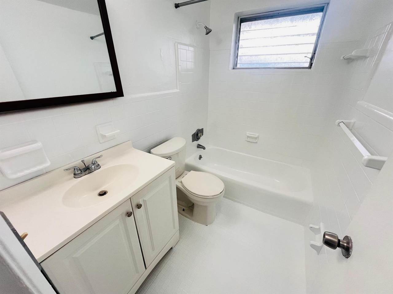 https://bt-photos.global.ssl.fastly.net/beaches/1280_boomver_4_R11123996-2.jpg
