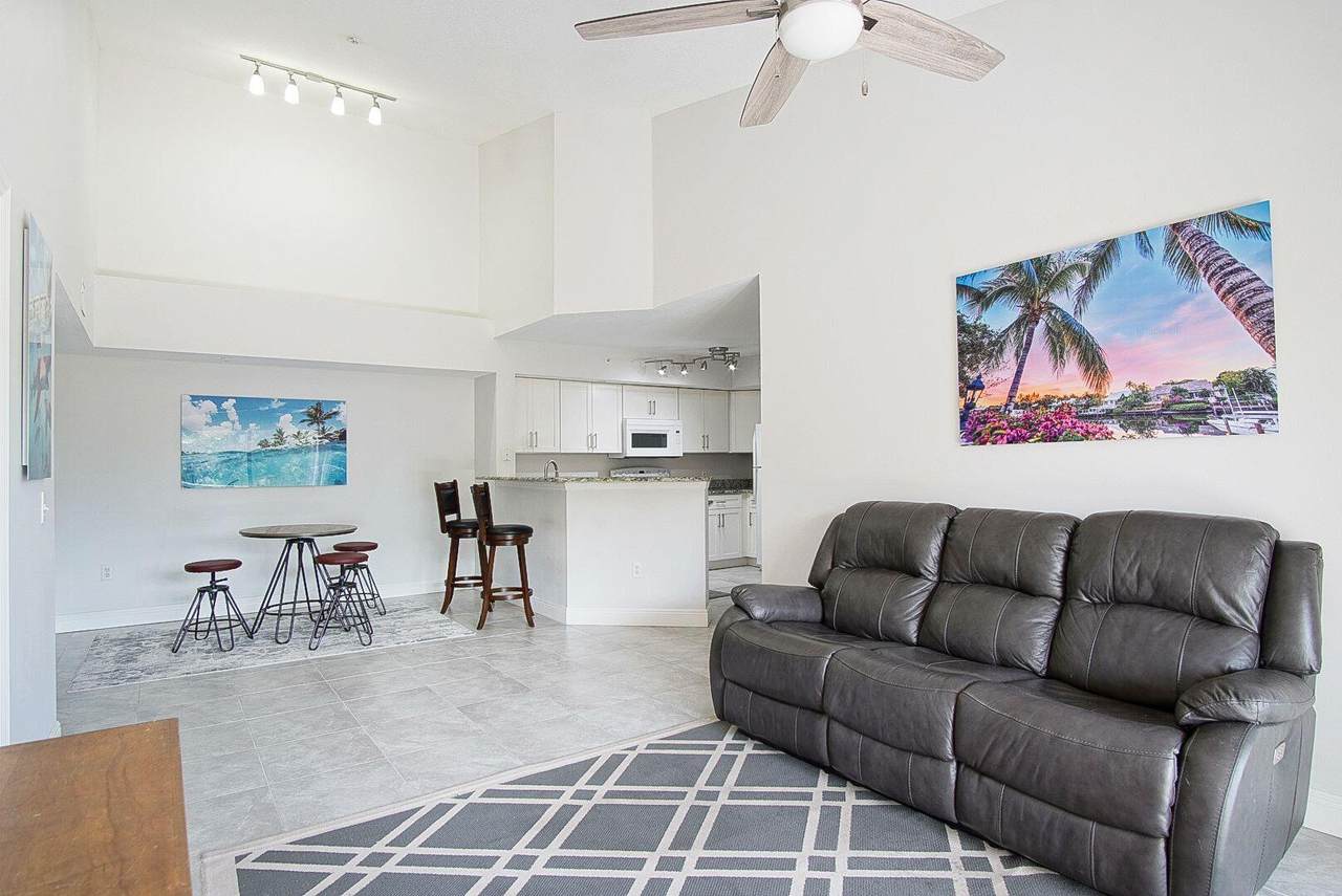 4041 San Marino Boulevard - Photo 1